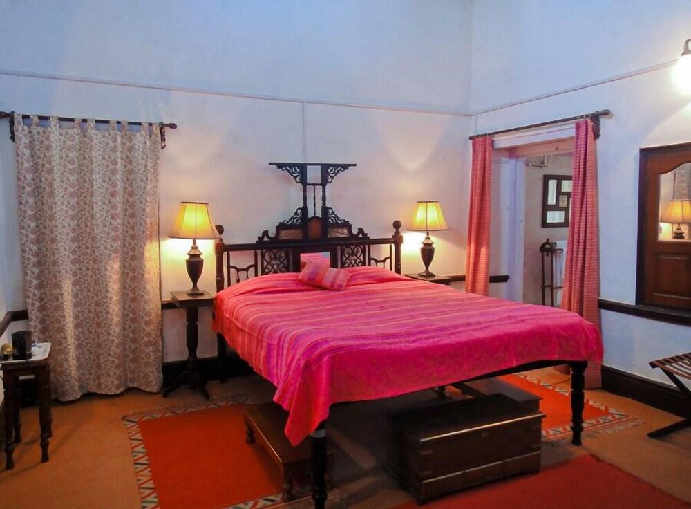 Neemrana'S - Ramgarh Bungalows Ngoại thất bức ảnh